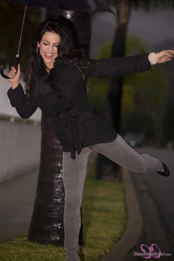 Denise Milani Photoset - Rain