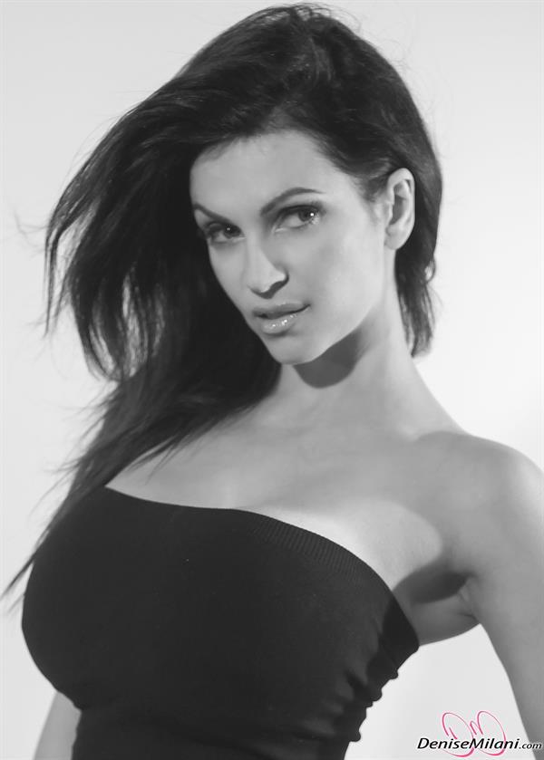 Denise Milani Photoset - Bwj