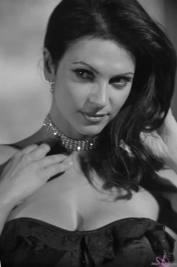 Denise Milani Photoset - Glamorous