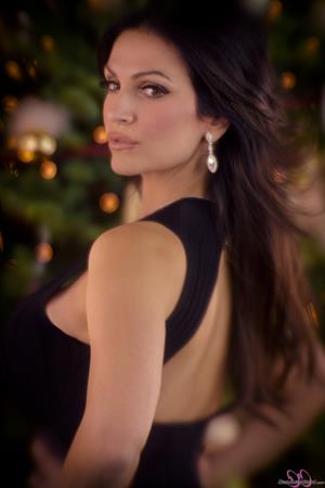 Denise Milani Photoset - MerryXmas