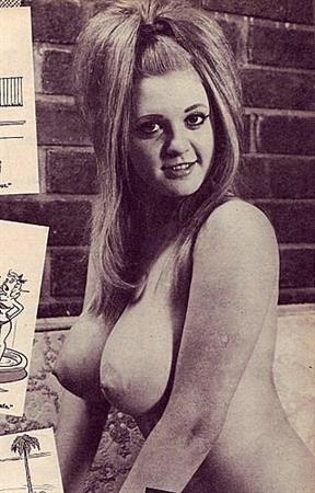 Frankie Hires - breasts