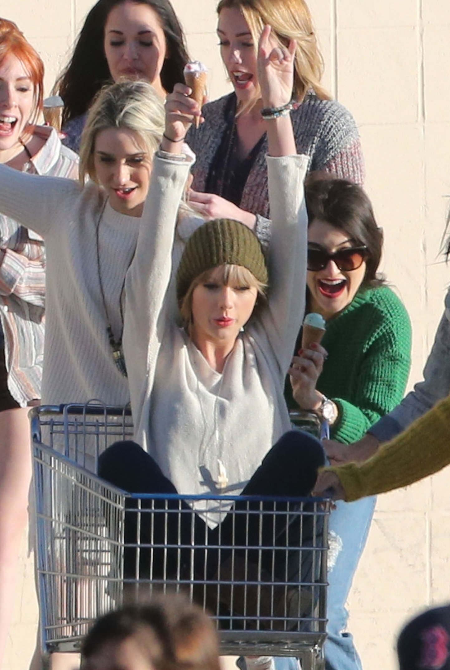 Taylor Swift filming a music video in Malibu 2/11/13 