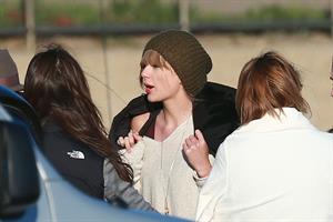 Taylor Swift filming a music video in Malibu 2/11/13 