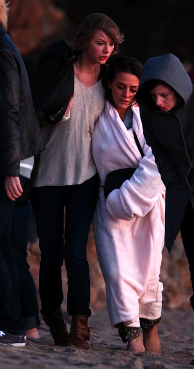 Taylor Swift filming a music video in Malibu 2/11/13 
