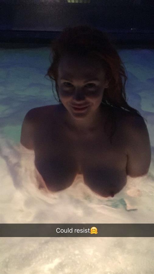 Maitland Ward a nude redhead perfect 10 with large boobs and great ass