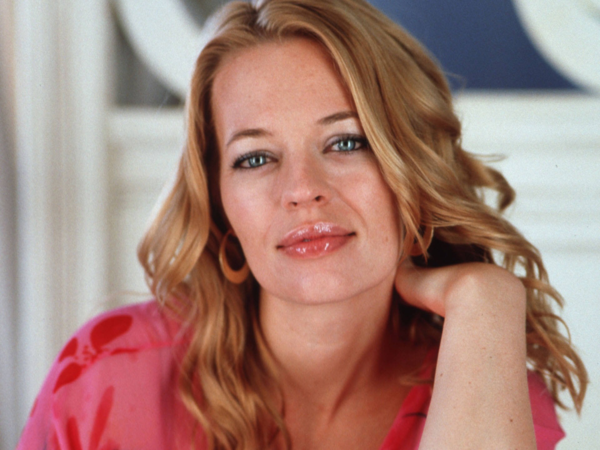 Jeri Ryan Pictures