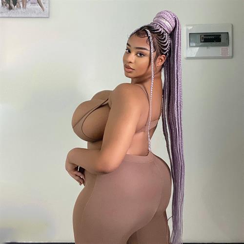 Kim Manana Pictures Kim Manana