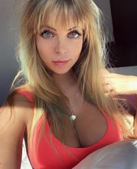 Acropolis1989 taking a selfie