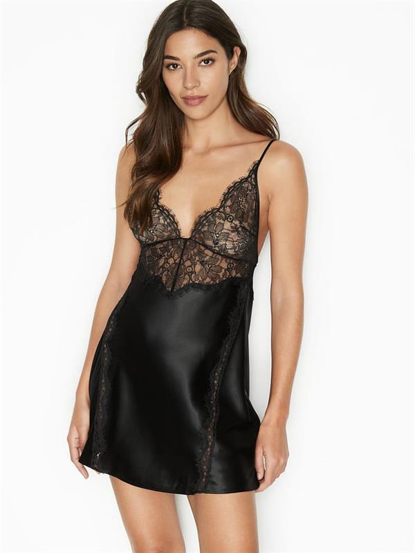 Rocío Crusset in lingerie