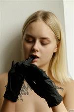 Emily Cutie Round Ass Blonde