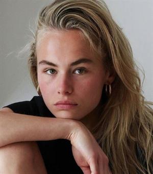 AnneKee Molenaar gallery - Dutch Beauty