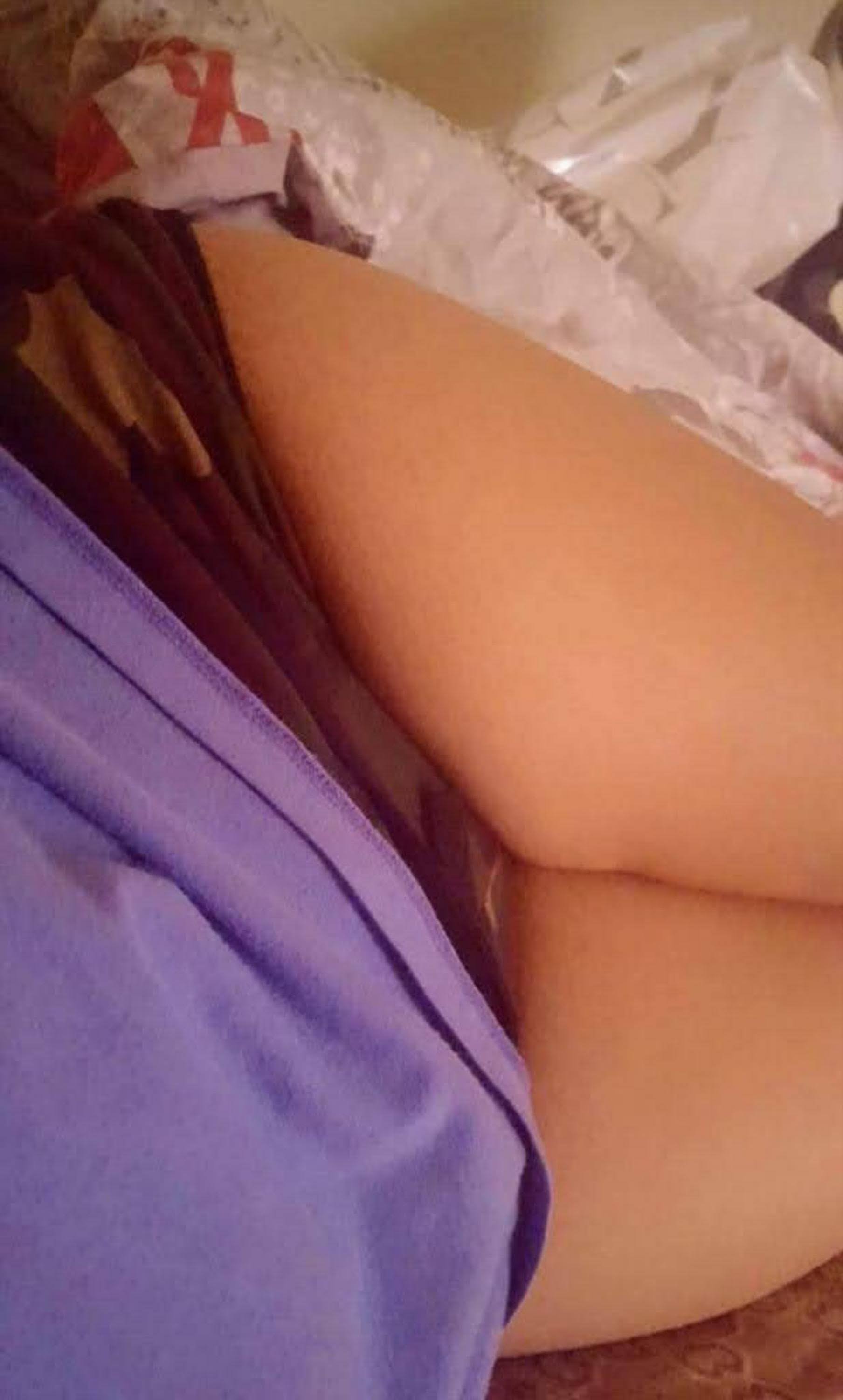 Jessica taking a selfie