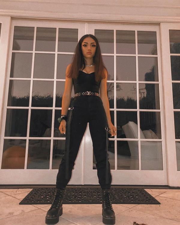 Avani Gregg