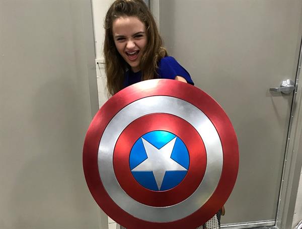 Joey King