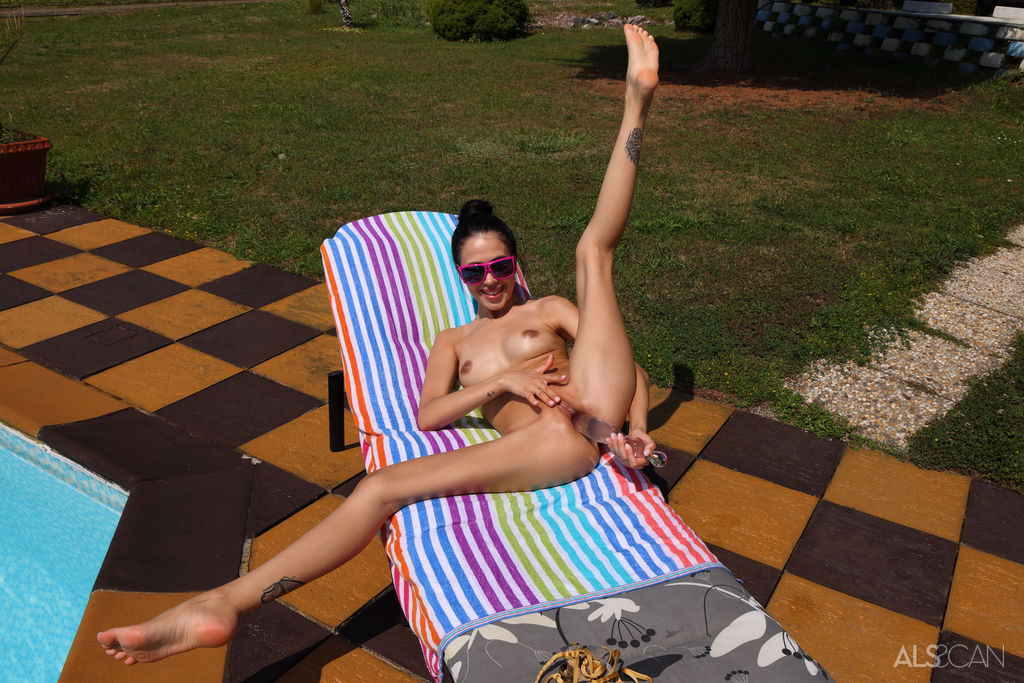 Top Bun Maverick with Alyssa Bounty by Als Photographer