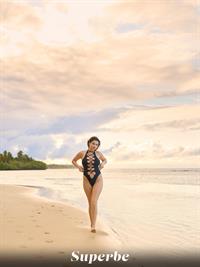 Lola Johnson private beach