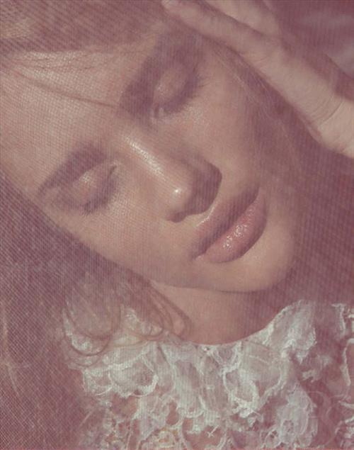 Rosie Huntington-Whiteley