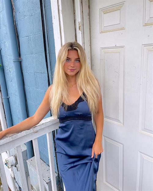 Blue dress