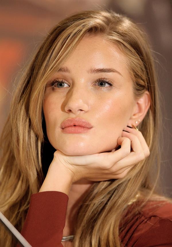 Rosie Huntington-Whiteley