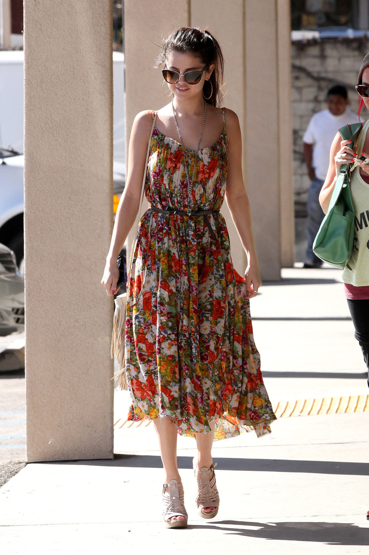 Selena Gomez heads to a Beauty Salon in LA 2/28/13 