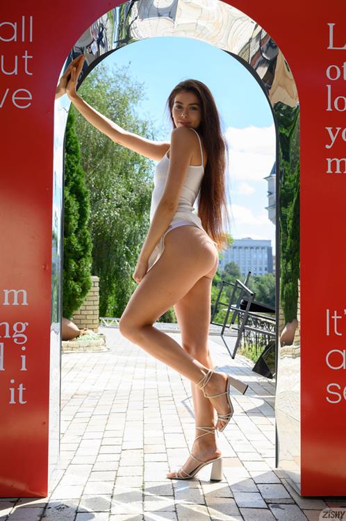 Viktoria Geller Weaponized Beauty