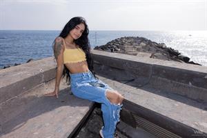 Dulce Nude Pictures Dulce: Innocent Walk