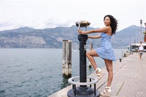 Valery Ponce Nude Pictures Valery Ponce: Lago Di Garda