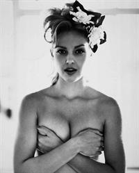Ashley Judd nude photo collection compilation showing her naked pussy, boobs, and ass.





