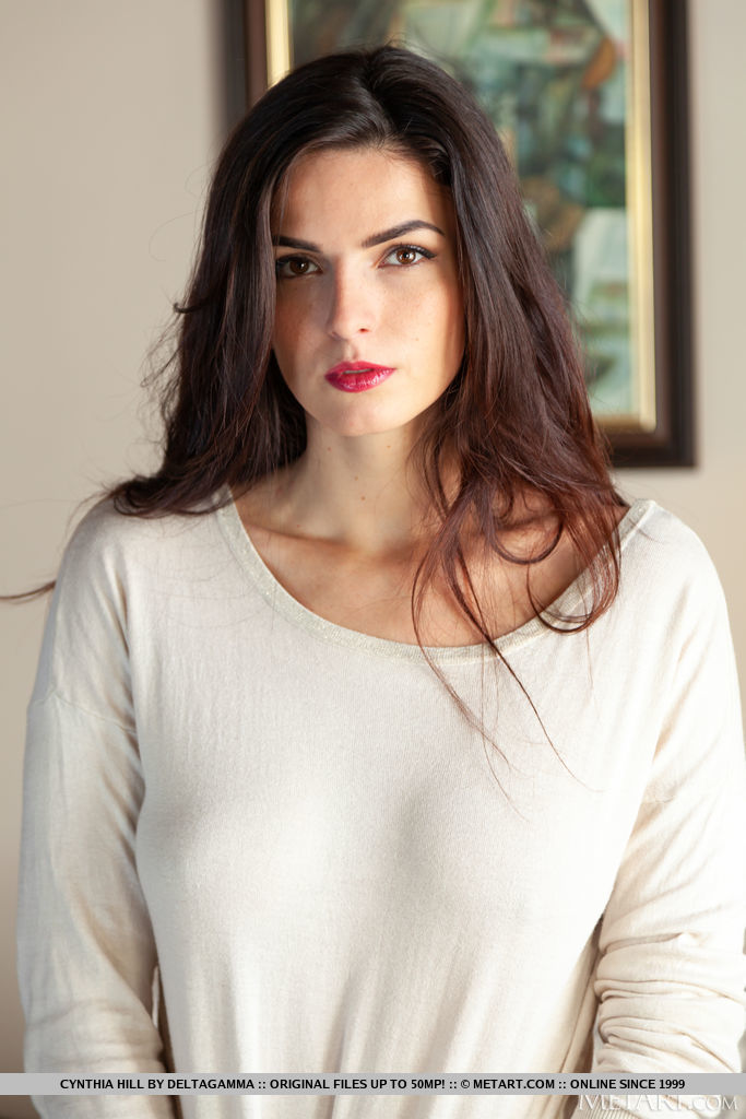 Presenting Cynthia Hill