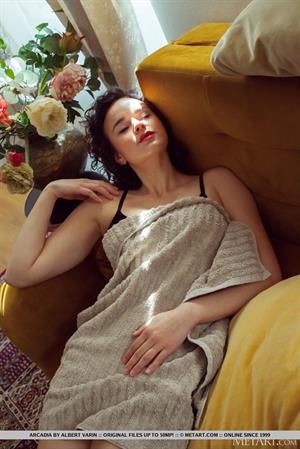 Arcadia Nude Pictures Heart of Gold