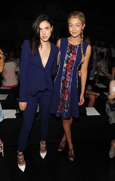 Gigi Hadid Pictures Gigi Hadid