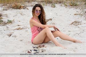 Melissa Maz Nude Pictures On The Coast