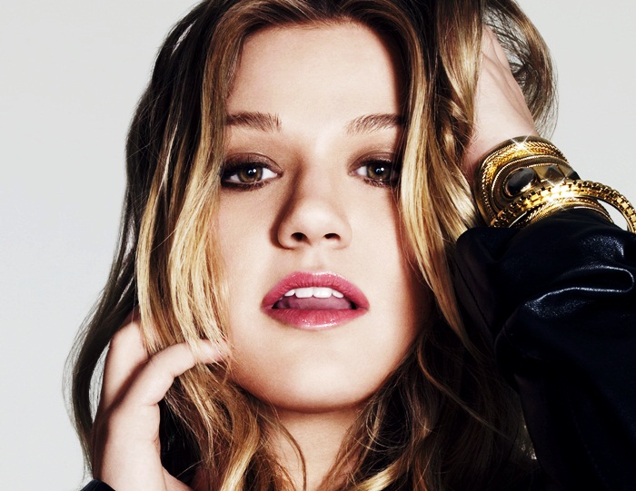 Kelly Clarkson