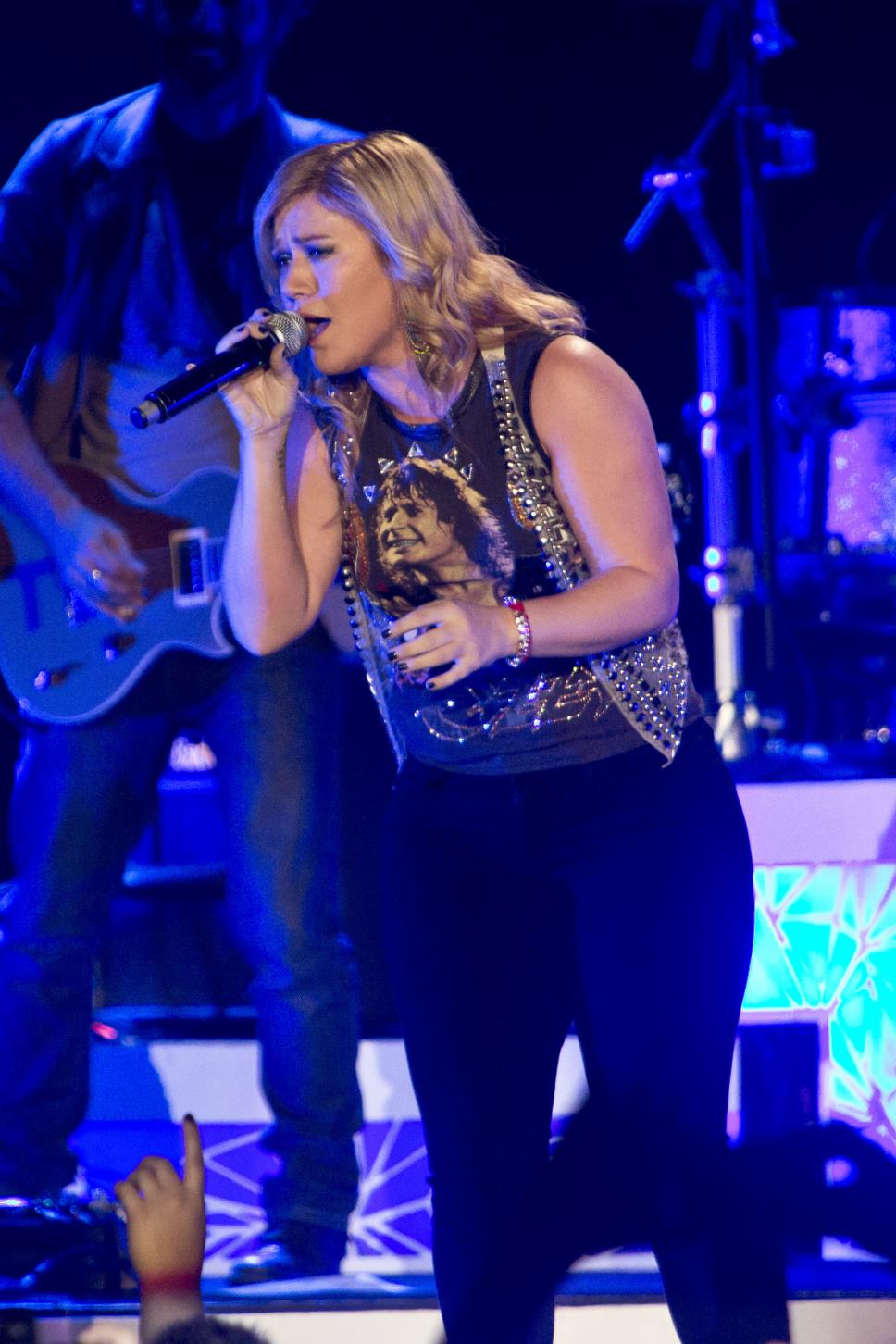 Kelly Clarkson