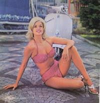 Jayne Mansfield in a bikini