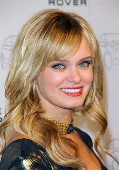 Sara Paxton