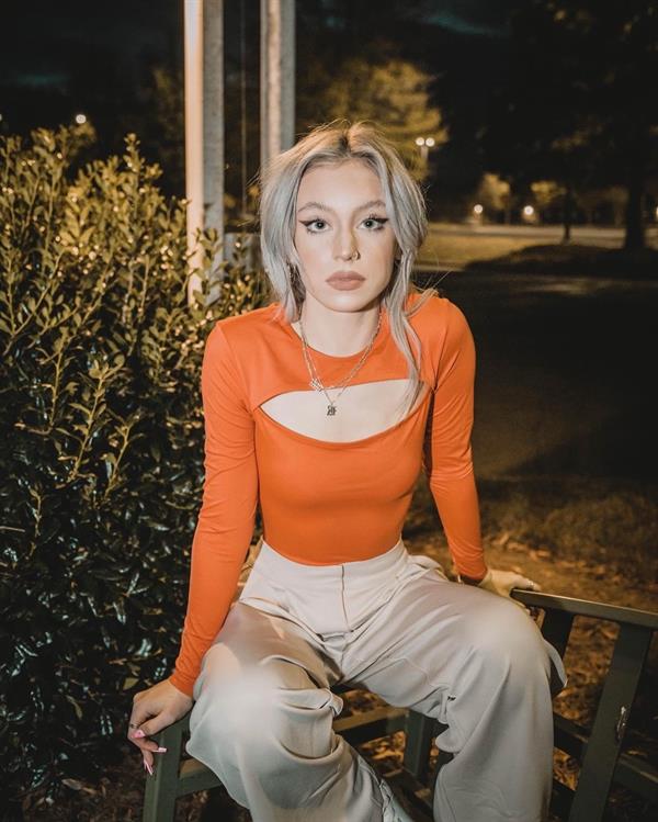 Riley Hubatka
