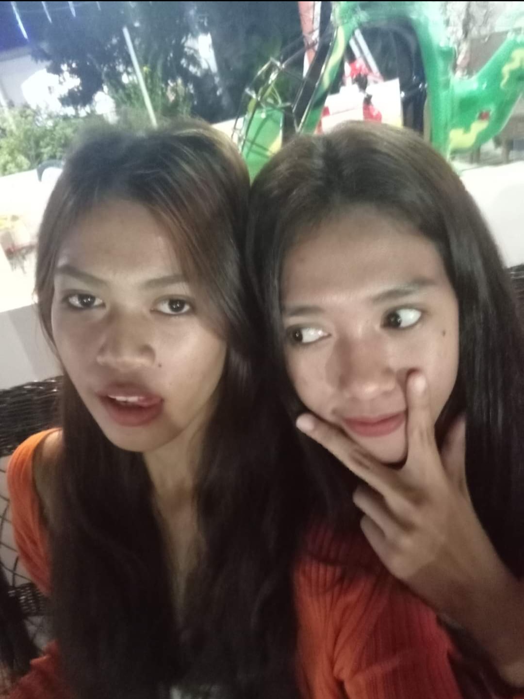 Ella & Crystal Capuno