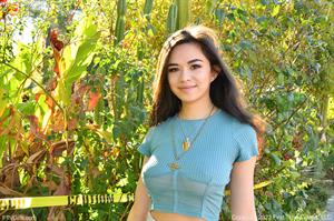 Alexis Nude Pictures Alexis Teasers