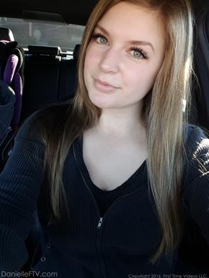 Lindsay-II Nude Pictures Fun Across The Country