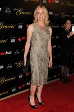 Elisabeth Shue - 37th Annual Gracie Awards Gala in Beverly Hills 2012.05.22