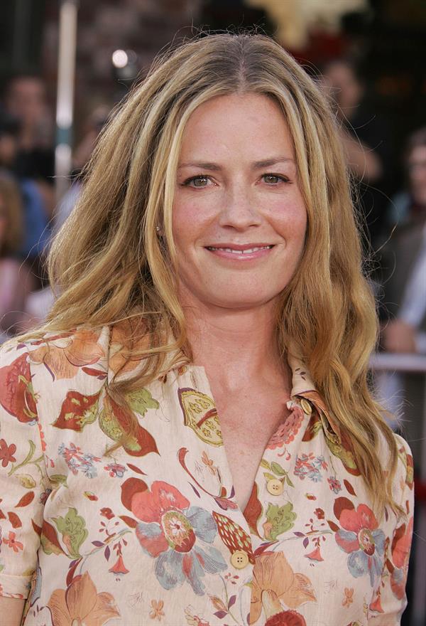 Elisabeth Shue