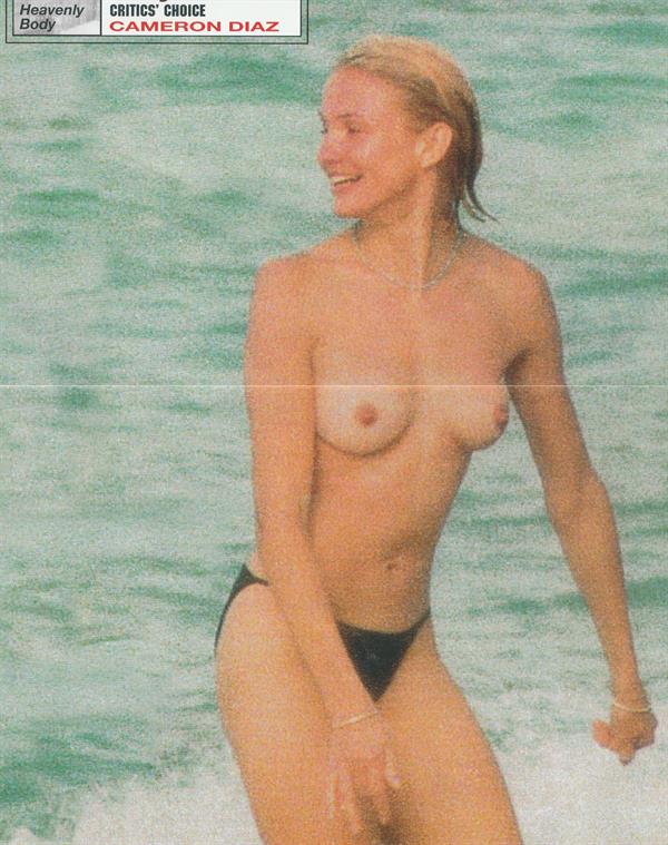 Cameron Diaz - breasts