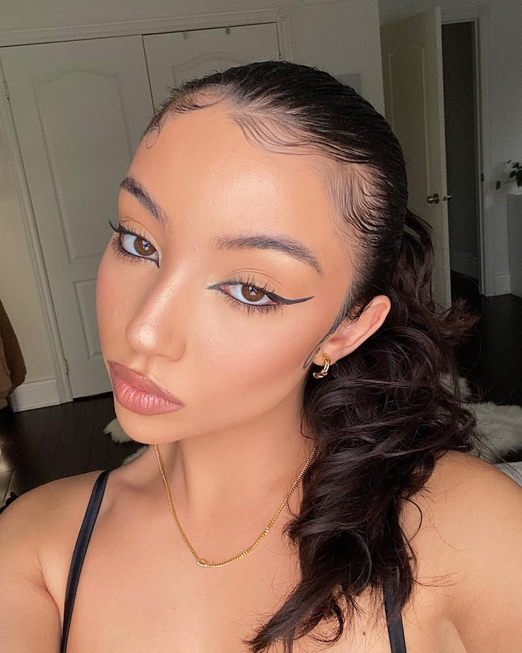 Alessya Farrugia Pictures Alessya Farrugia