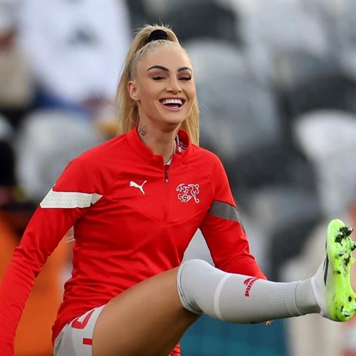 Alisha Lehmann Pictures Alisha Lehmann