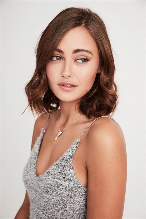 Ella Purnell