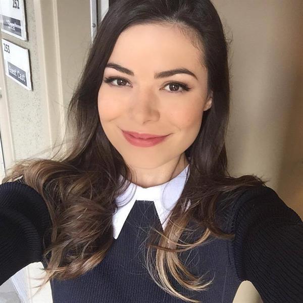 Miranda Cosgrove