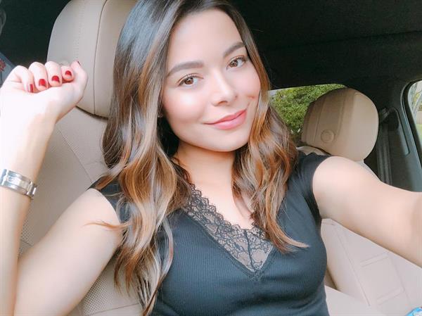 Miranda Cosgrove