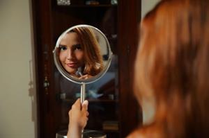 MetArt.com 11-22-2021  Agatha Vega - Blushing