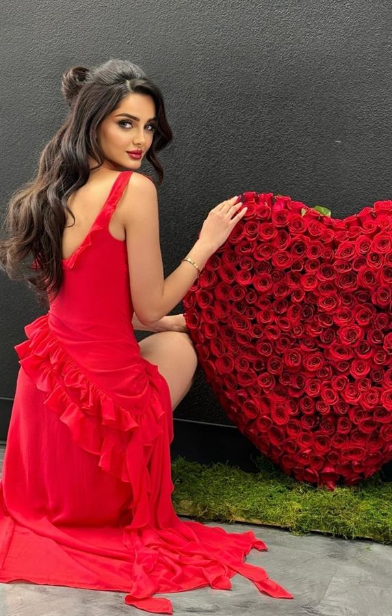 Mahlagha Jaberi